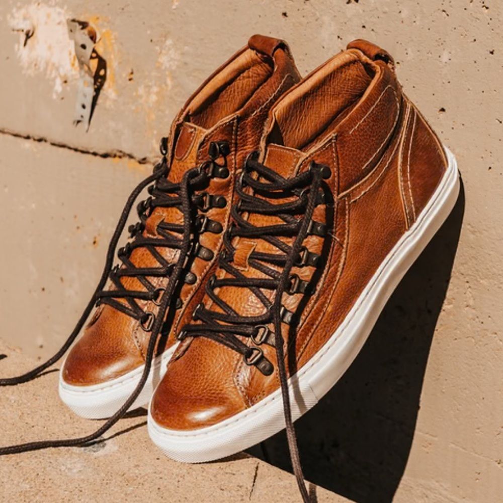 Freebird Men’s Shelby leather shoe in cognac size 8 NWOB